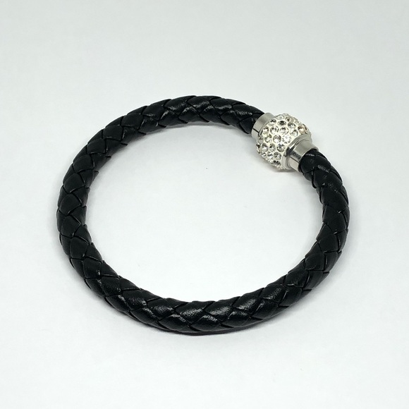 Jewelry - ➰HempCord Rhinestone Bracelet